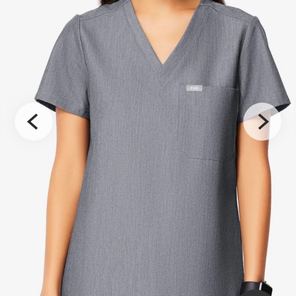 FIGS MEDIUM SCRUB TOP